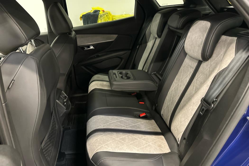 PEUGEOT 3008 2020