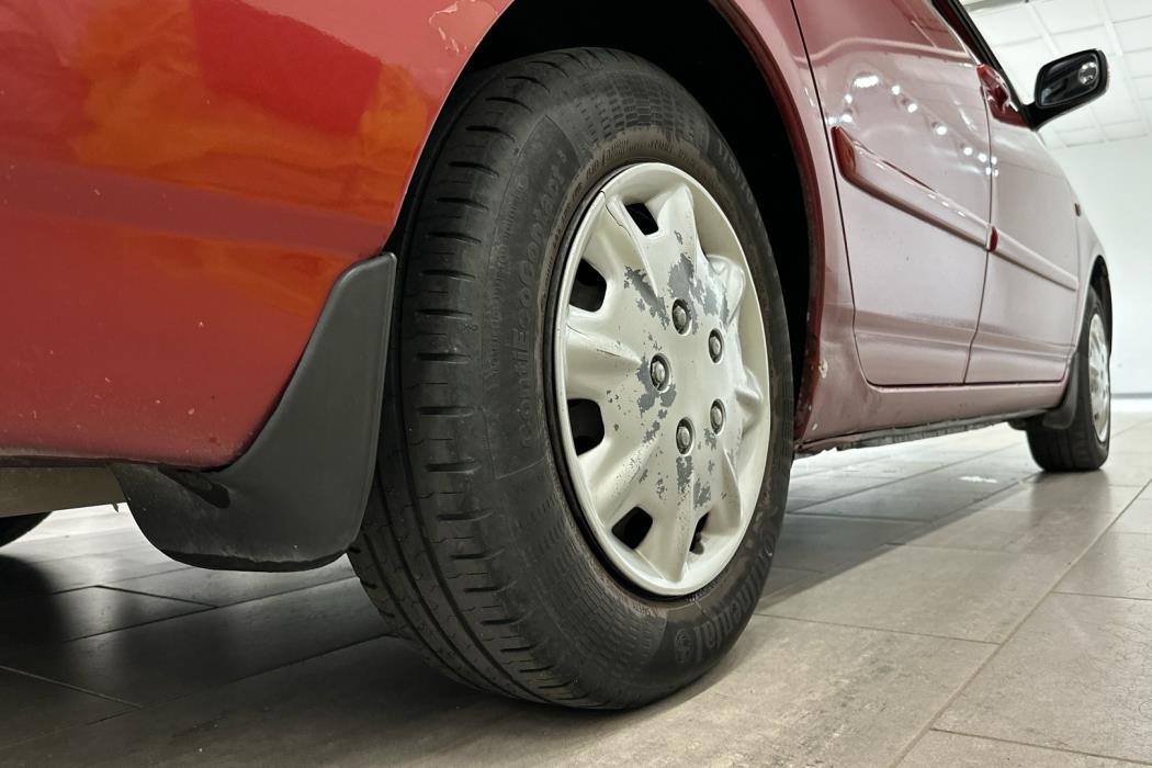 TOYOTA Corolla 2003