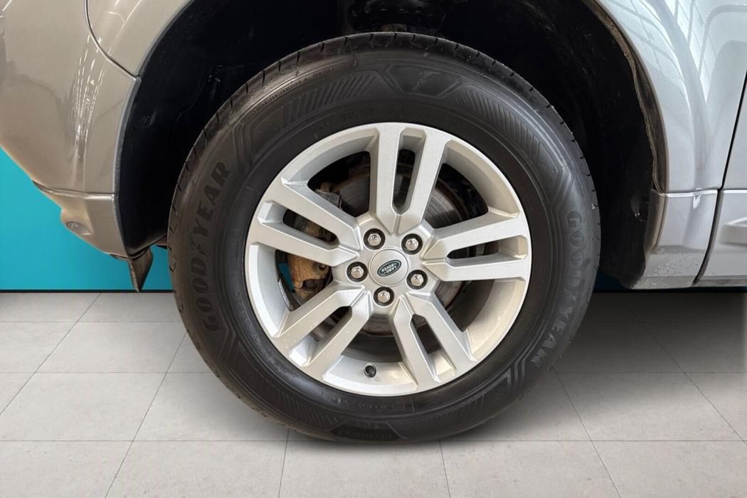 LAND ROVER Freelander 2013