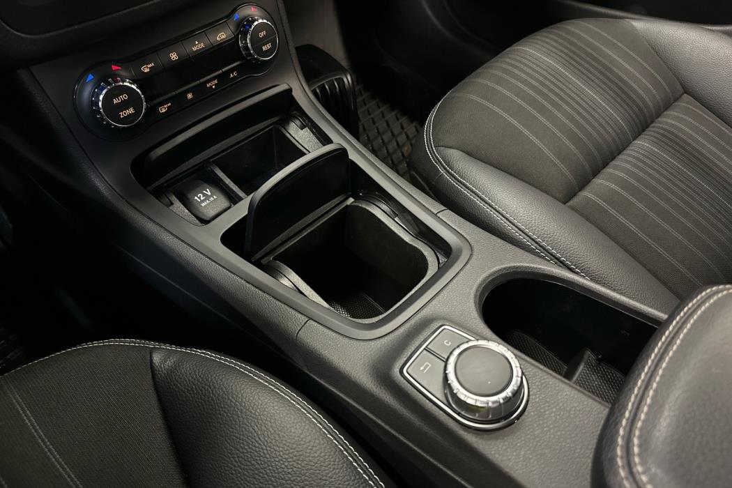 MERCEDES-BENZ B 2014