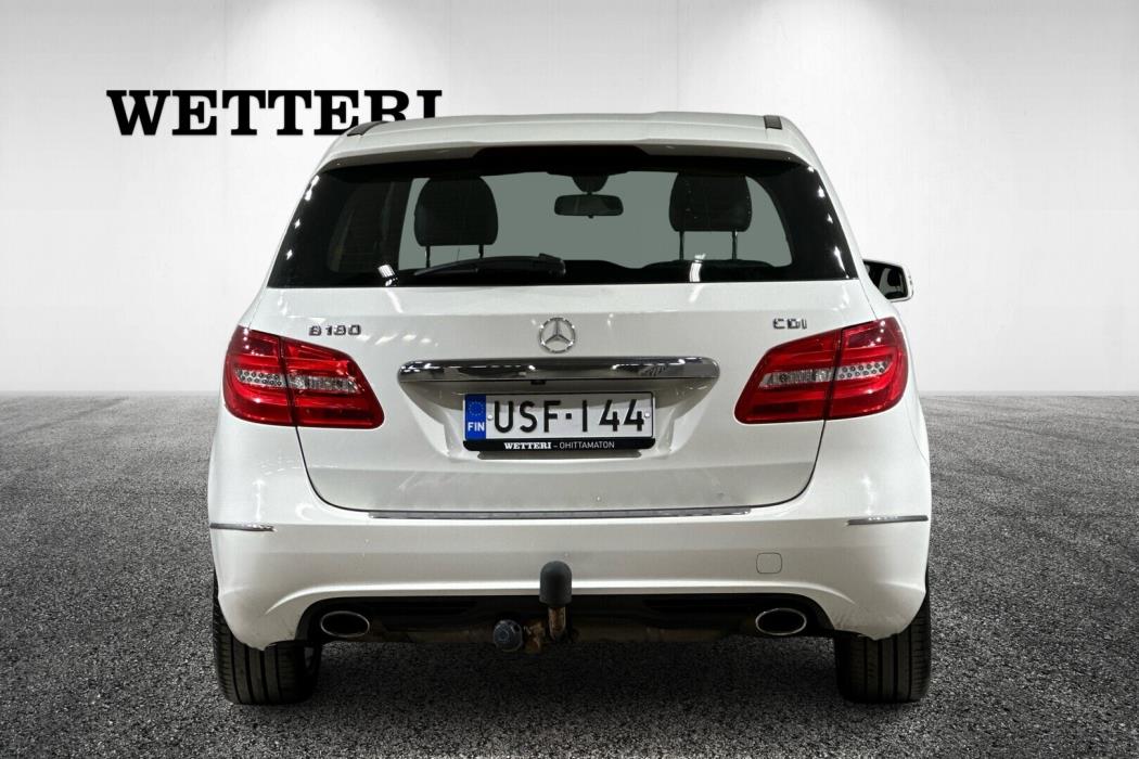 MERCEDES-BENZ B 2014