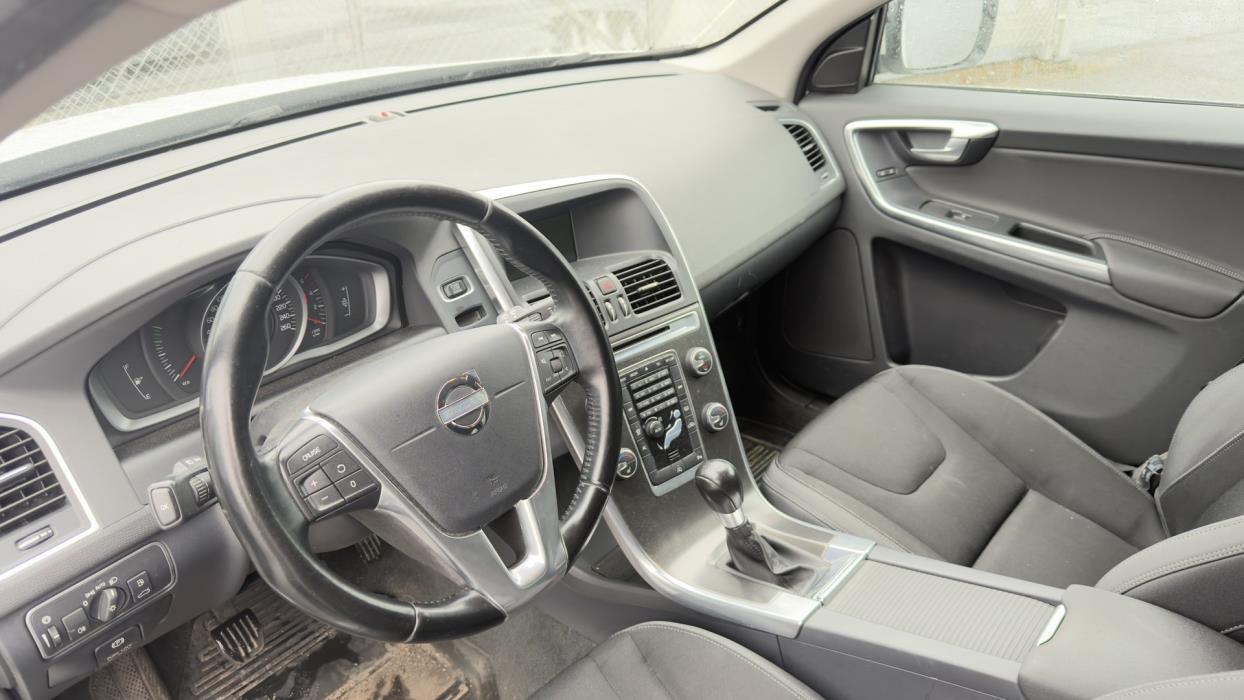 VOLVO XC60 2013