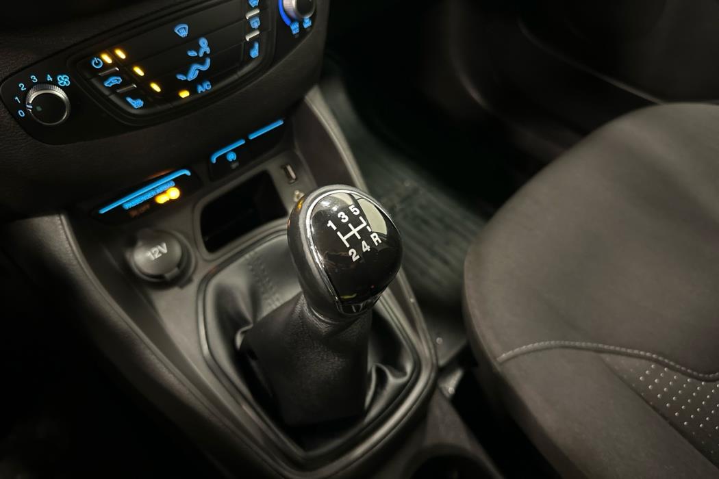 FORD Transit Courier 2016