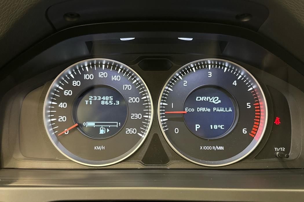 VOLVO S60 2012