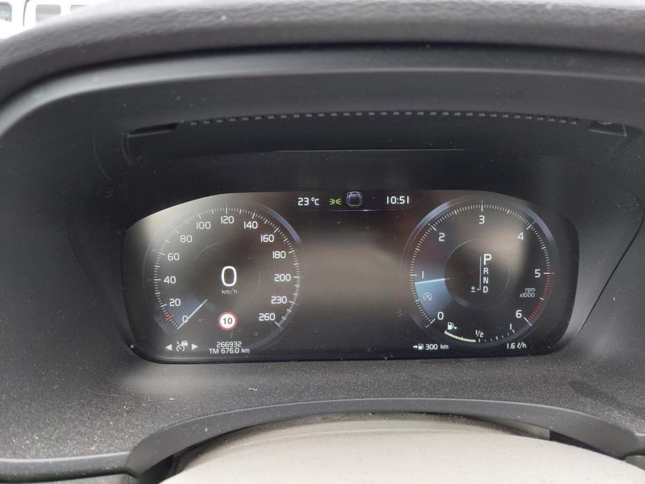 VOLVO V90 Cross Country 2018