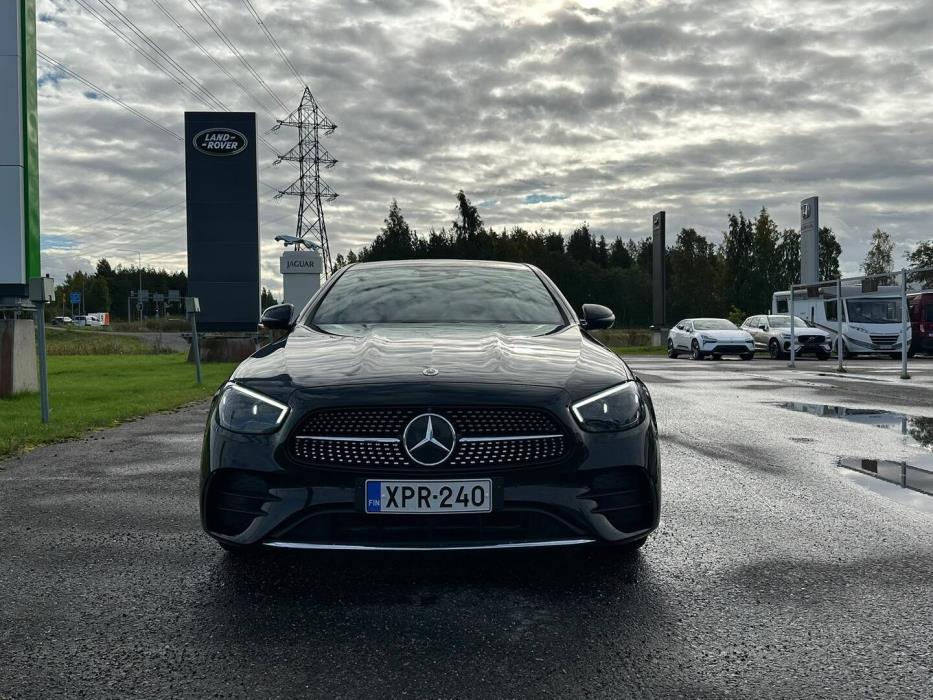MERCEDES-BENZ E 2021