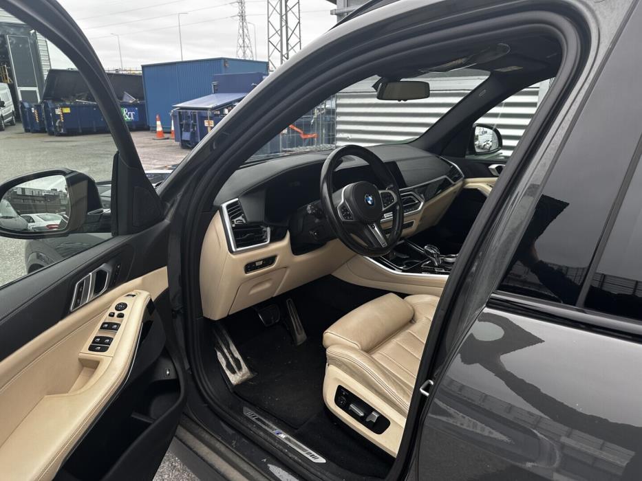 BMW X5 2021