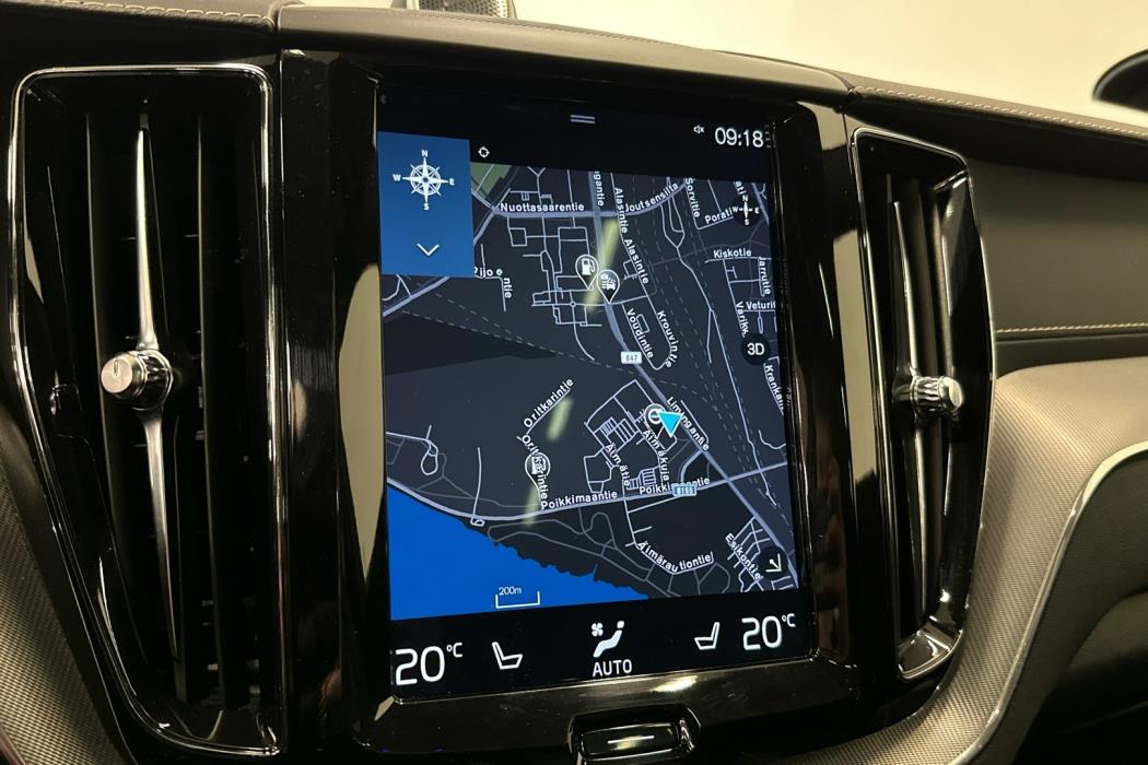VOLVO XC60 2018