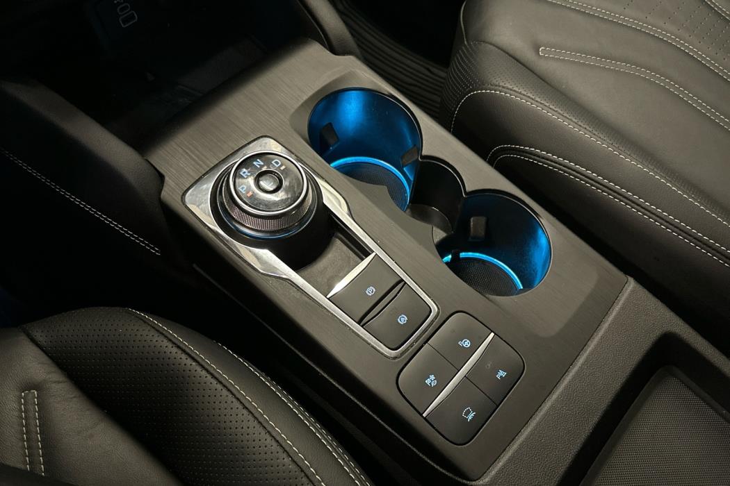 FORD Kuga 2022