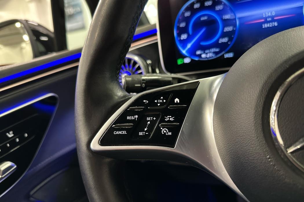 MERCEDES-BENZ EQE 2023