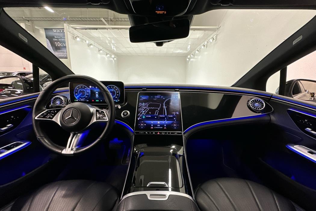 MERCEDES-BENZ EQE 2023