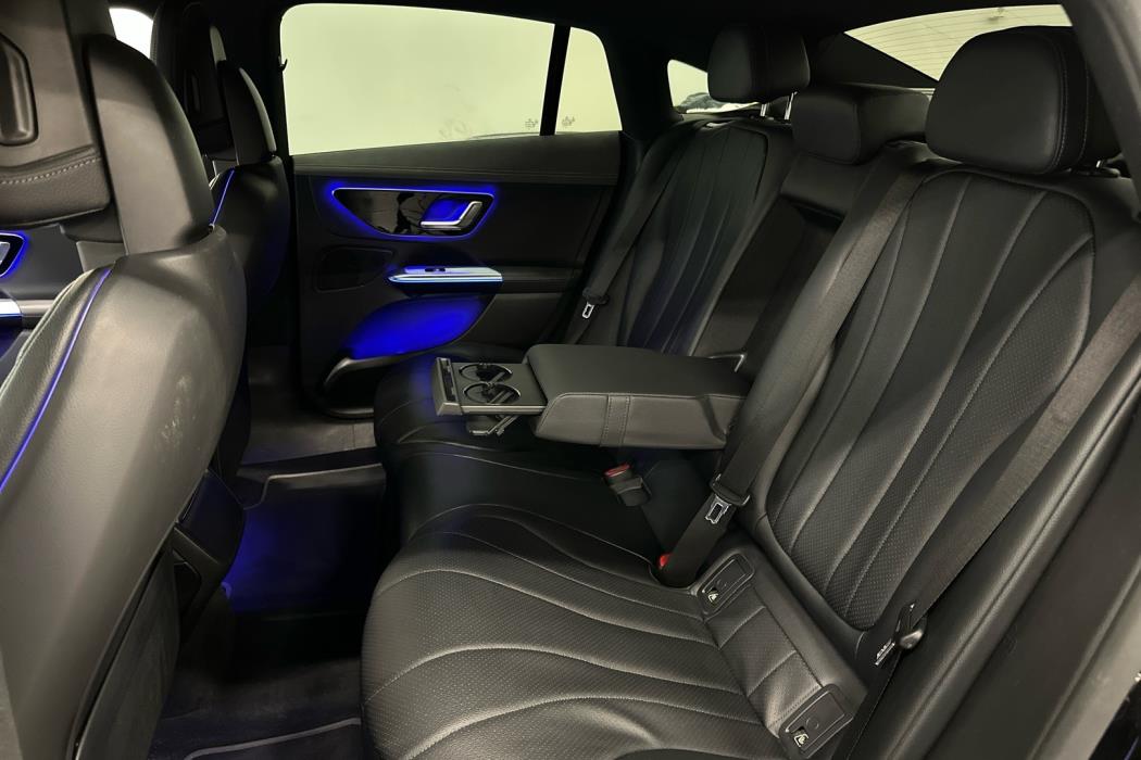 MERCEDES-BENZ EQE 2023