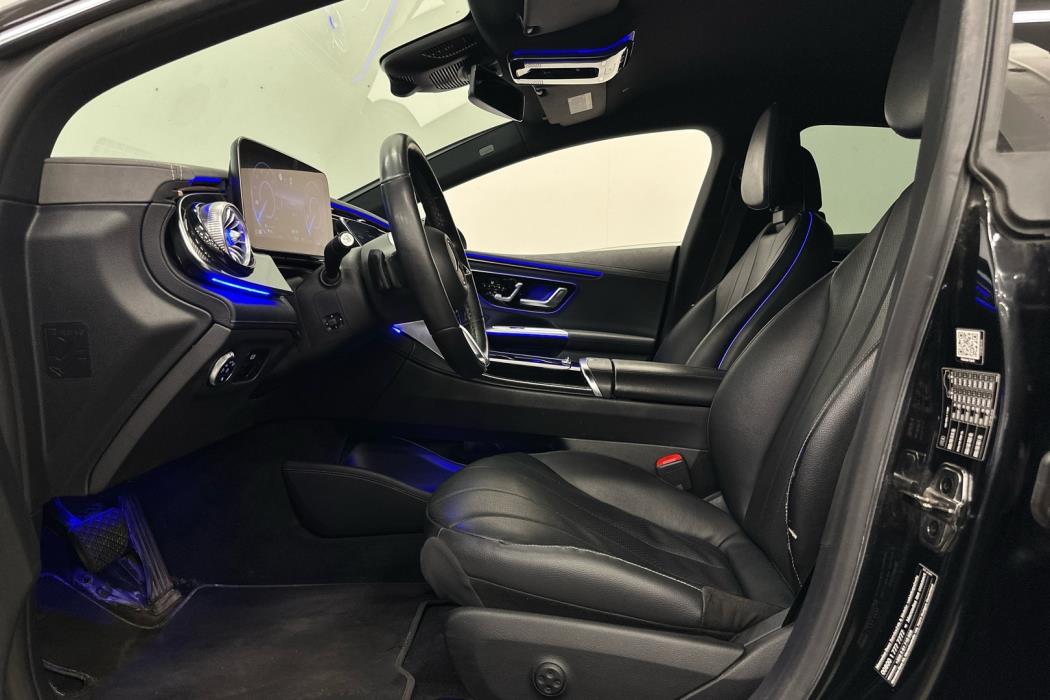 MERCEDES-BENZ EQE 2023