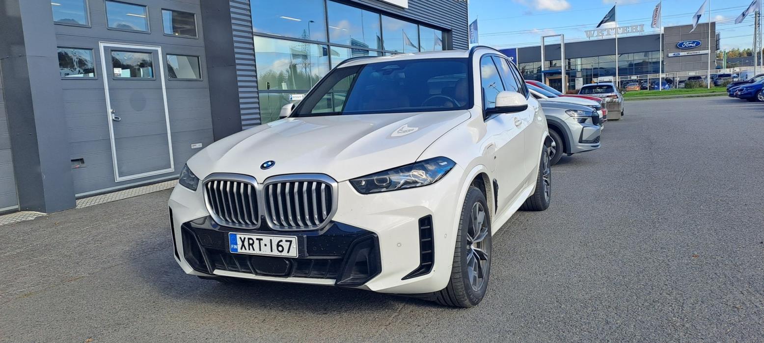 BMW X5 2023
