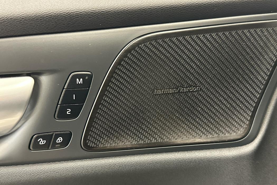 VOLVO S60 2024