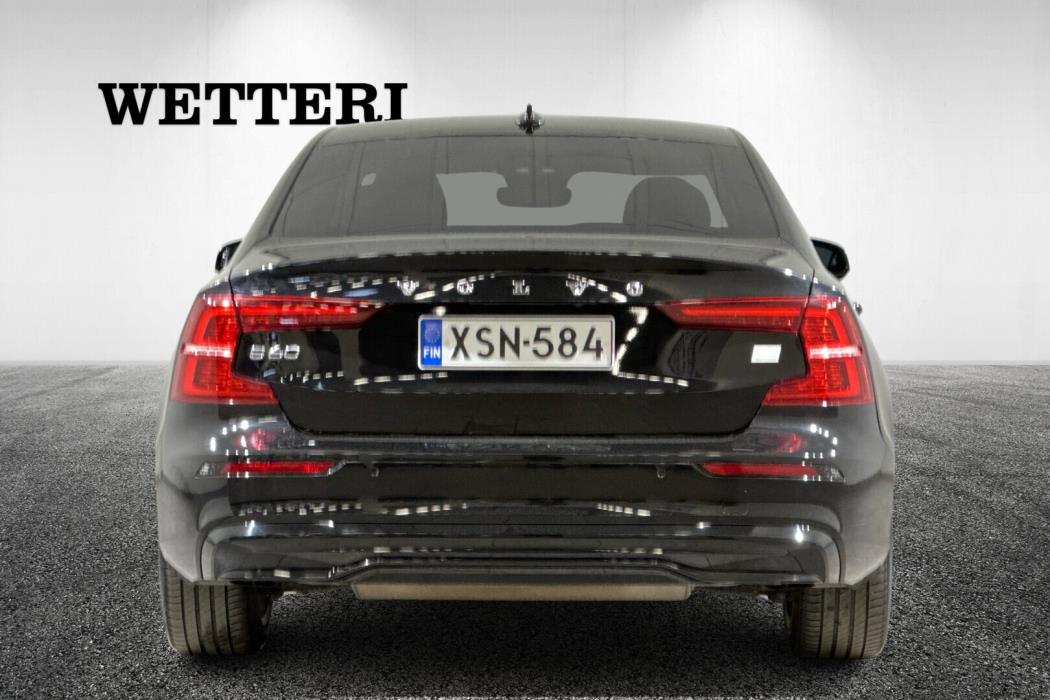 VOLVO S60 2024