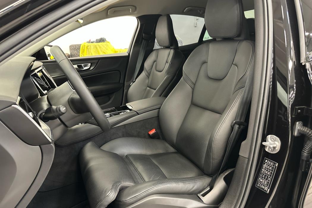 VOLVO S60 2024