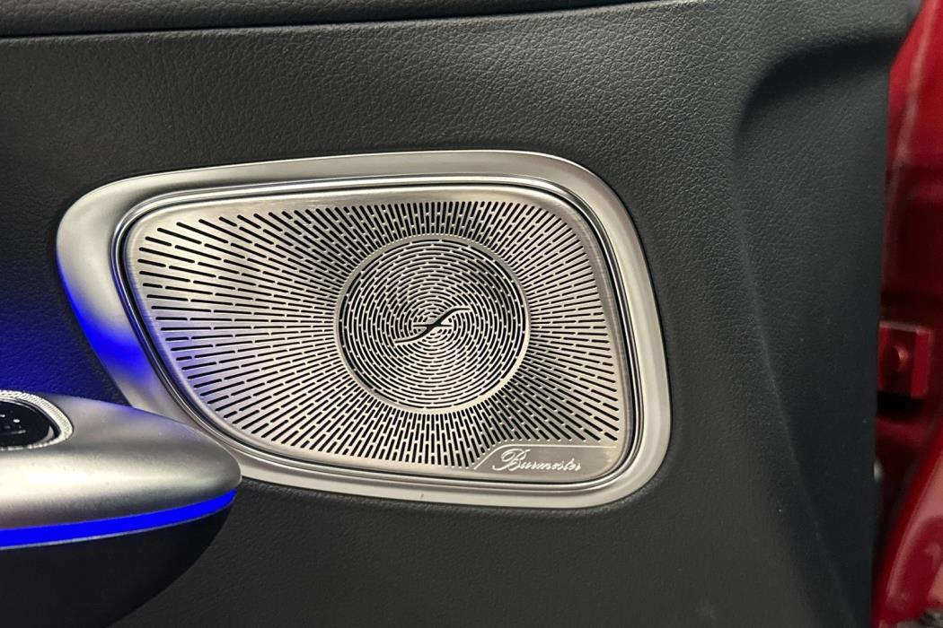 MERCEDES-BENZ GLC 2024