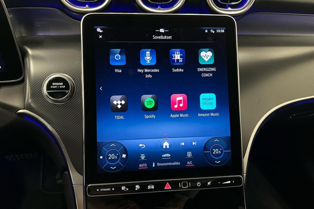 MERCEDES-BENZ GLC 2024