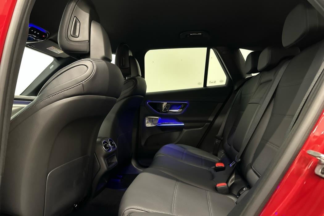 MERCEDES-BENZ GLC 2024