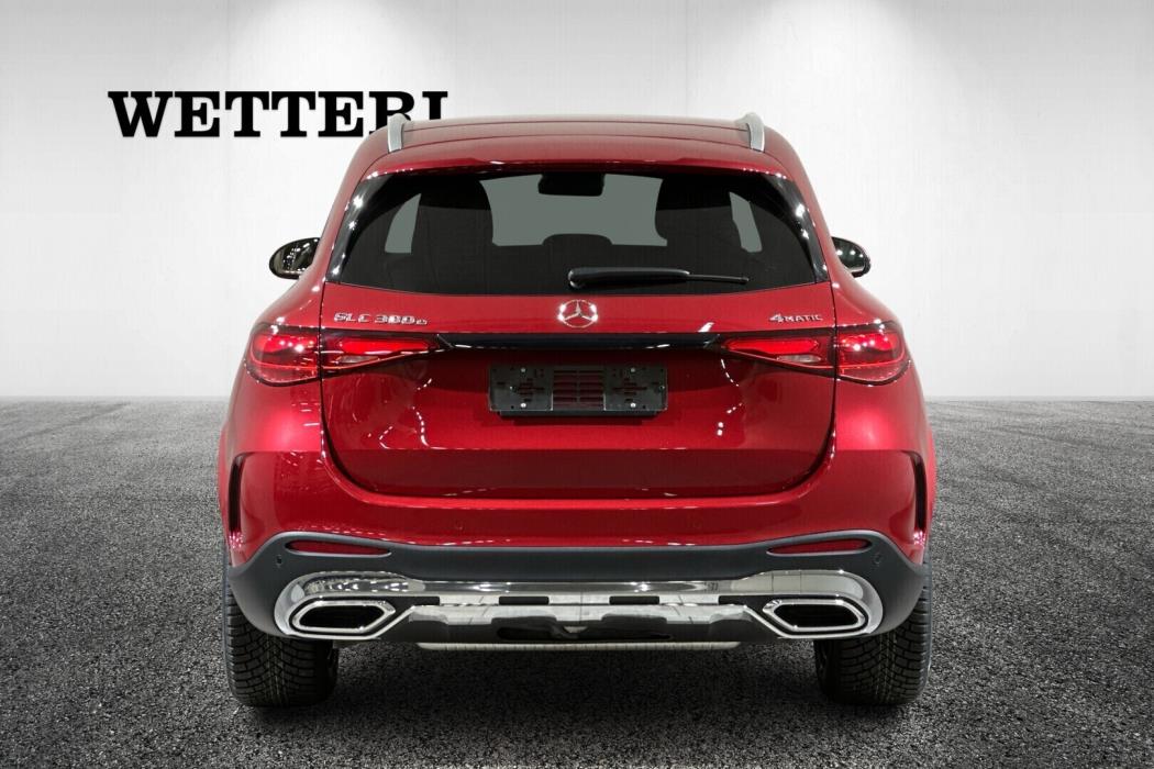 MERCEDES-BENZ GLC 2024