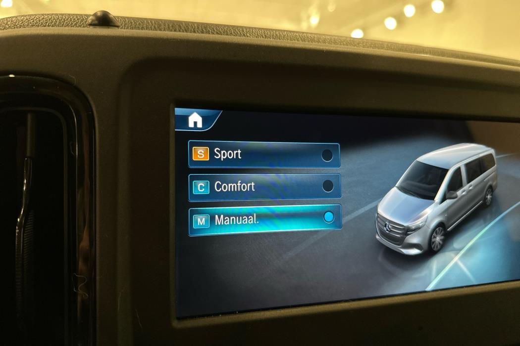MERCEDES-BENZ VITO 2024