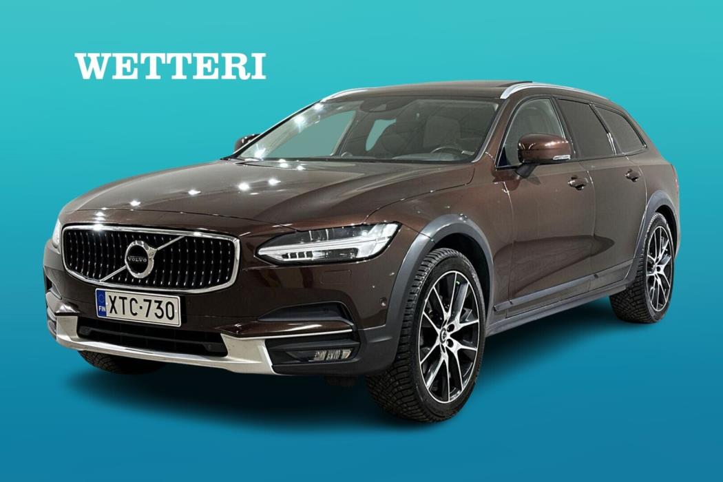 VOLVO V90 Cross Country 2017