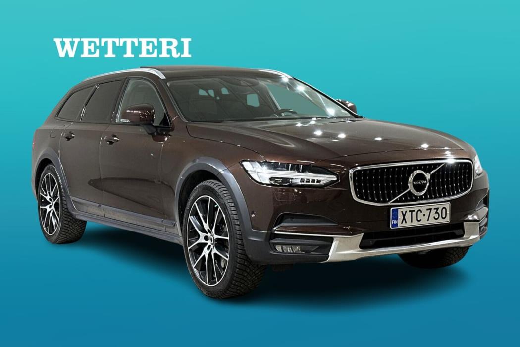 VOLVO V90 Cross Country 2017