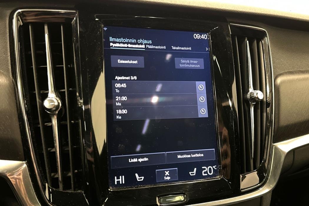 VOLVO V90 Cross Country 2017