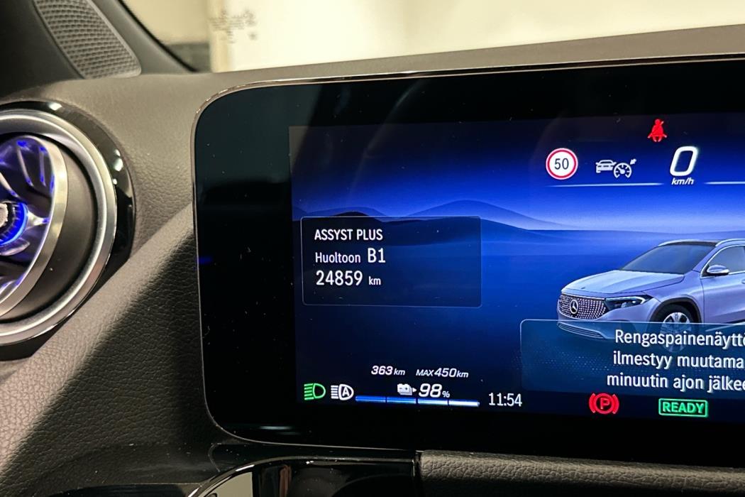 MERCEDES-BENZ EQA 2025