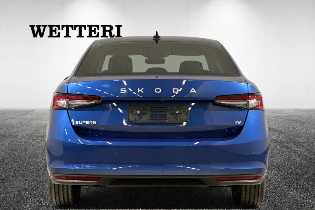 SKODA Superb 2025