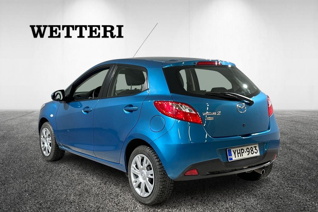 MAZDA Mazda2 2011