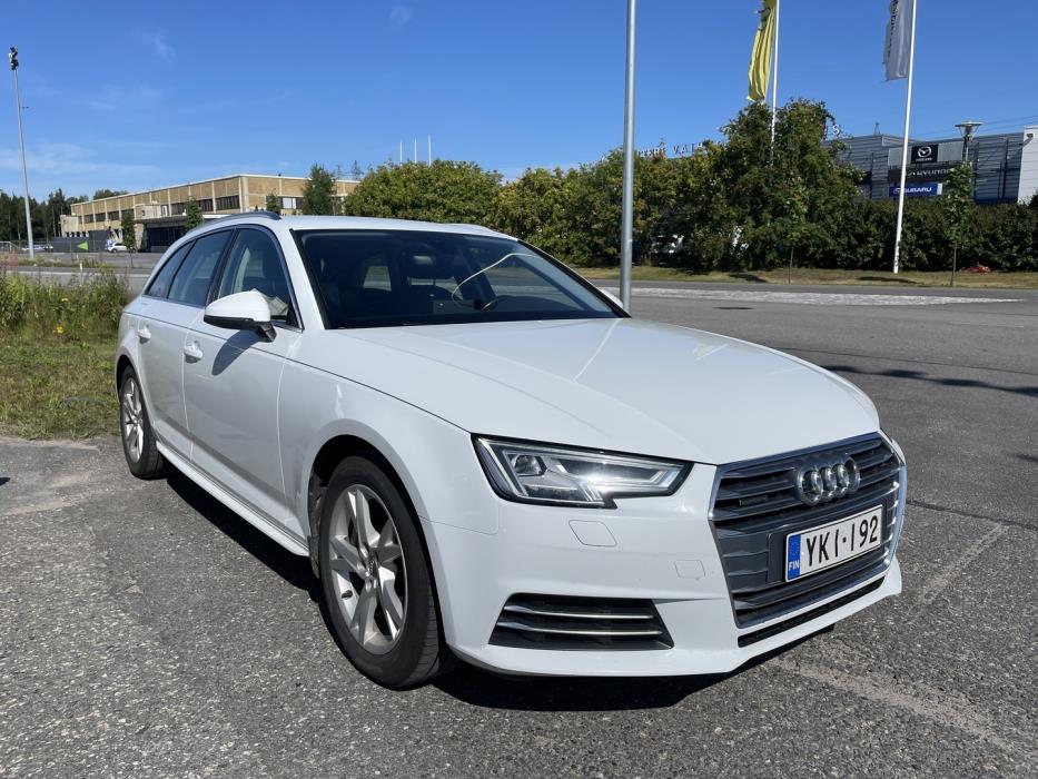AUDI A4 2018