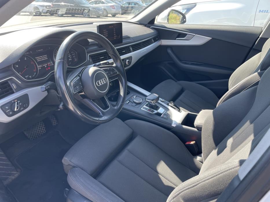 AUDI A4 2018