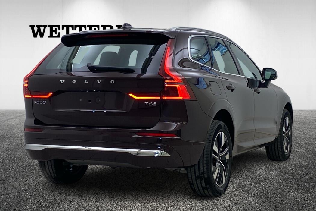 VOLVO XC60 2026