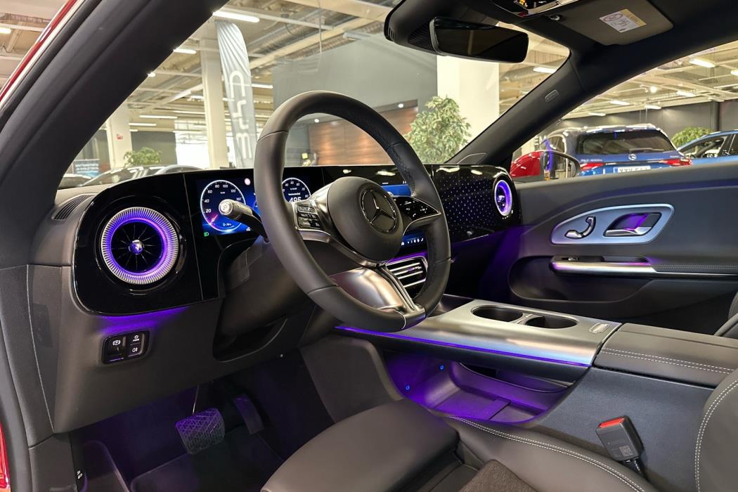 MERCEDES-BENZ CLA 2026
