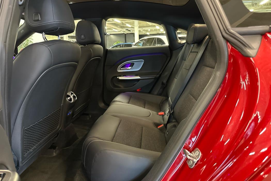 MERCEDES-BENZ CLA 2026