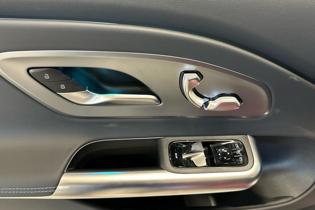 MERCEDES-BENZ CLA 2026