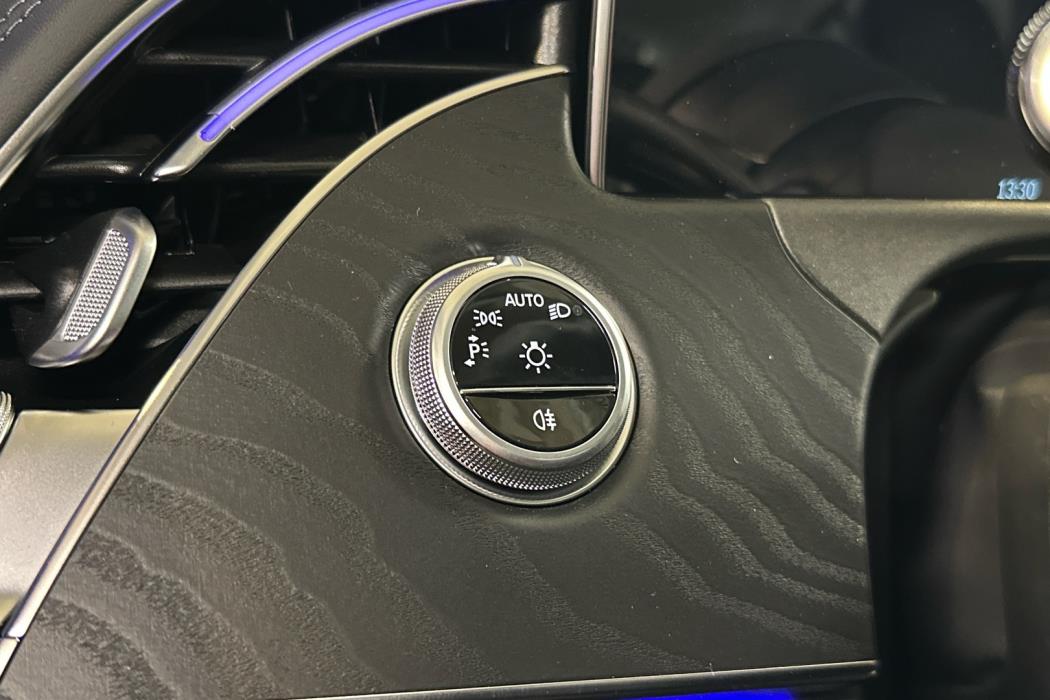 MERCEDES-BENZ E 2026