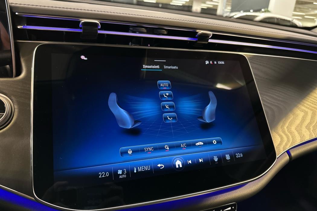 MERCEDES-BENZ E 2026