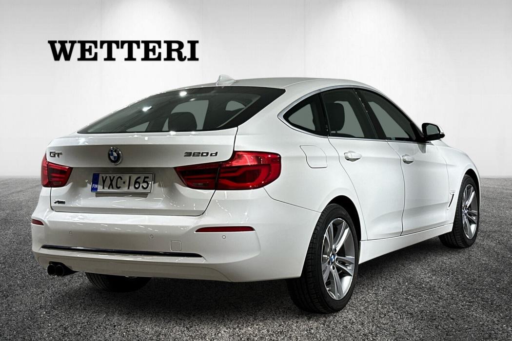 BMW 320 Gran Turismo 2016