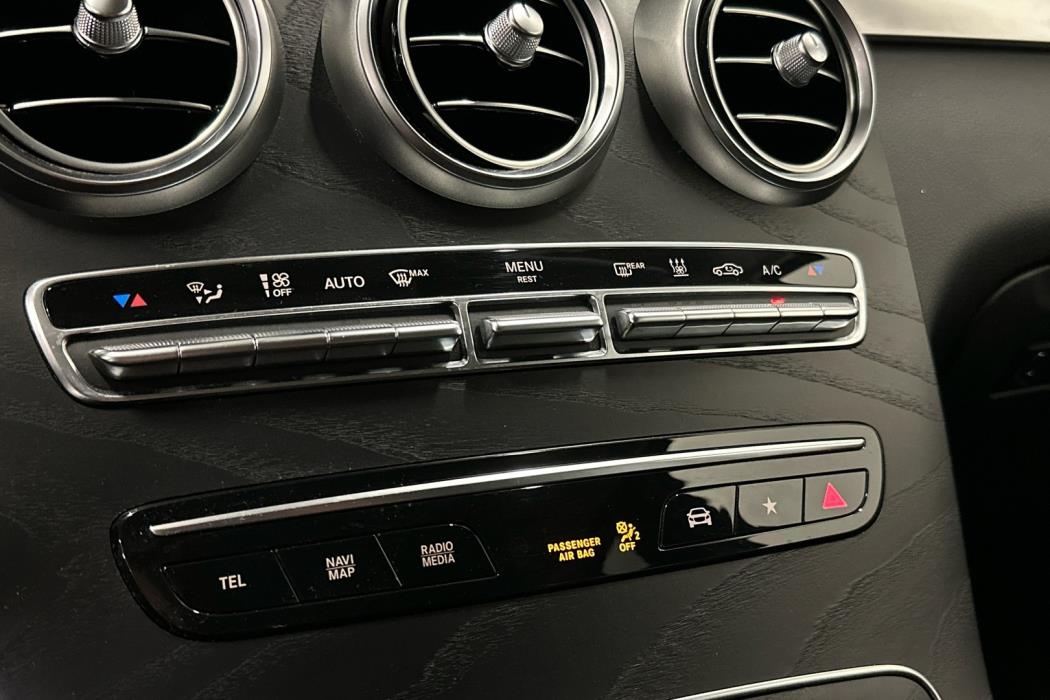 MERCEDES-BENZ GLC 2020