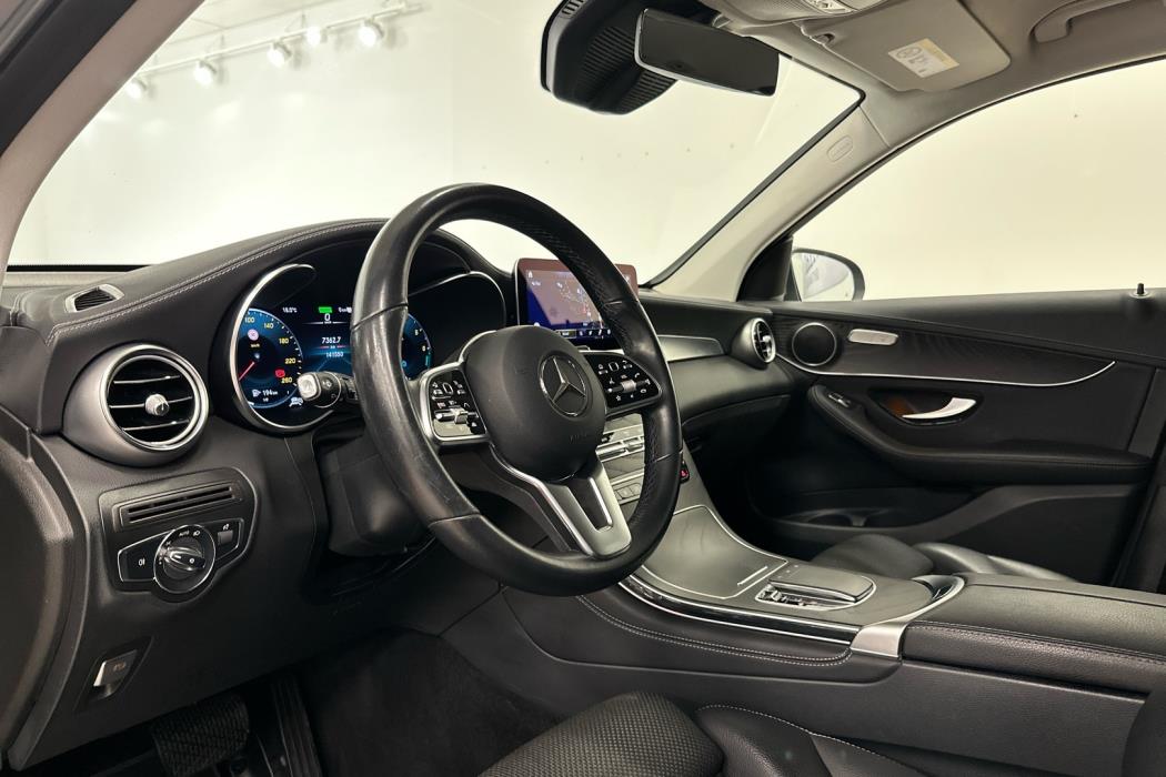 MERCEDES-BENZ GLC 2020