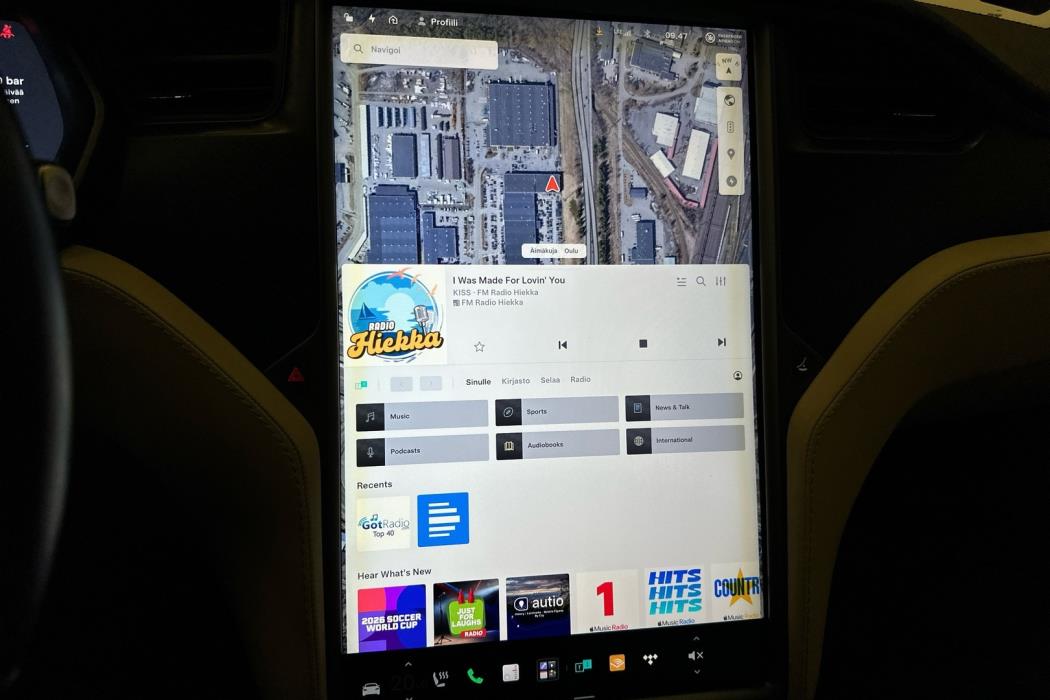 TESLA Model S 2018