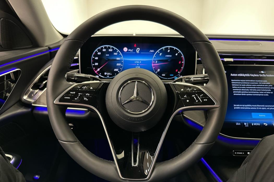 MERCEDES-BENZ E 2024