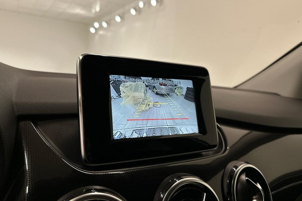 MERCEDES-BENZ B 2014