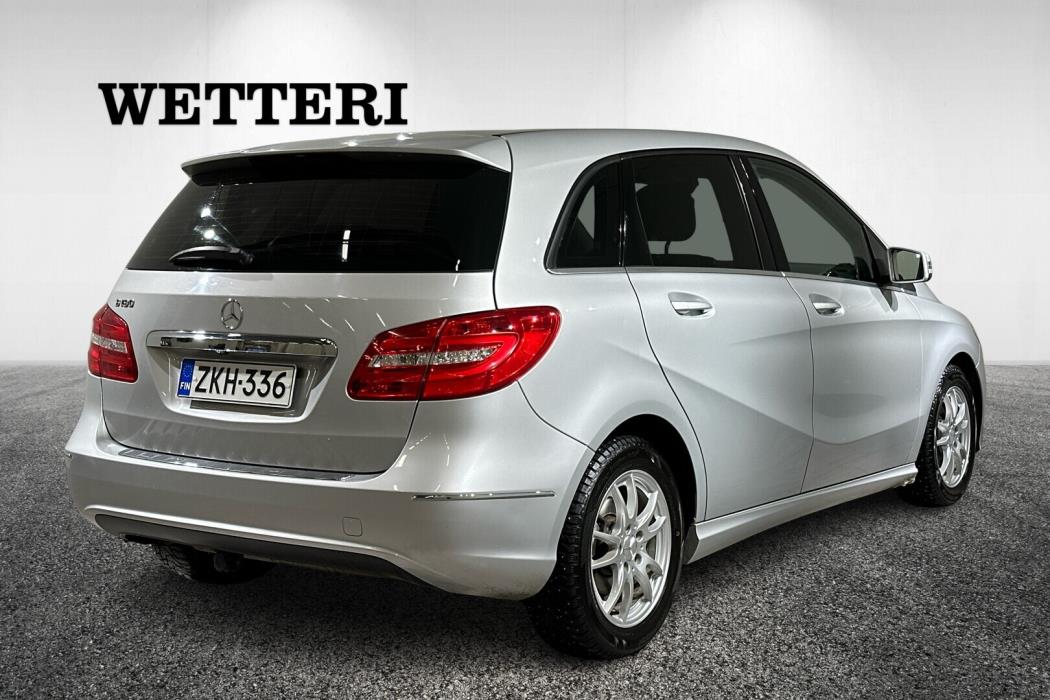 MERCEDES-BENZ B 2014