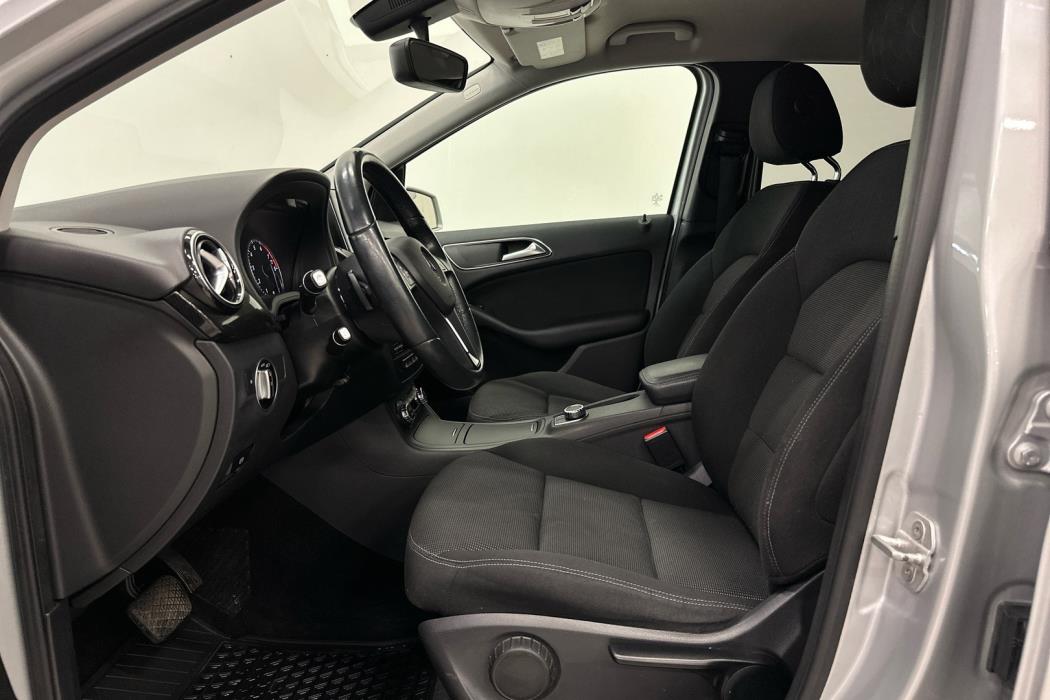 MERCEDES-BENZ B 2014