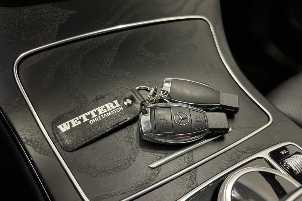 MERCEDES-BENZ C 2018