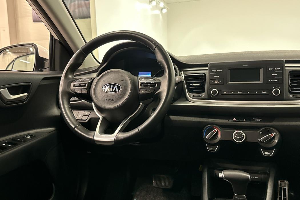 KIA Rio 2021
